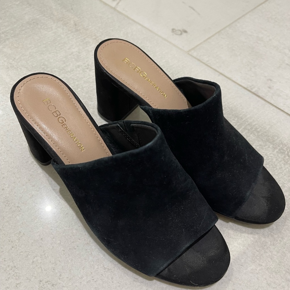 BCBGeneration Heeled Sandals. Black Suede. Comfortable. Used. Size 6.